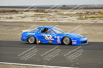 media/Jan-26-2025-CalClub SCCA (Sun) [[cfcea7df88]]/Group 5/Race/